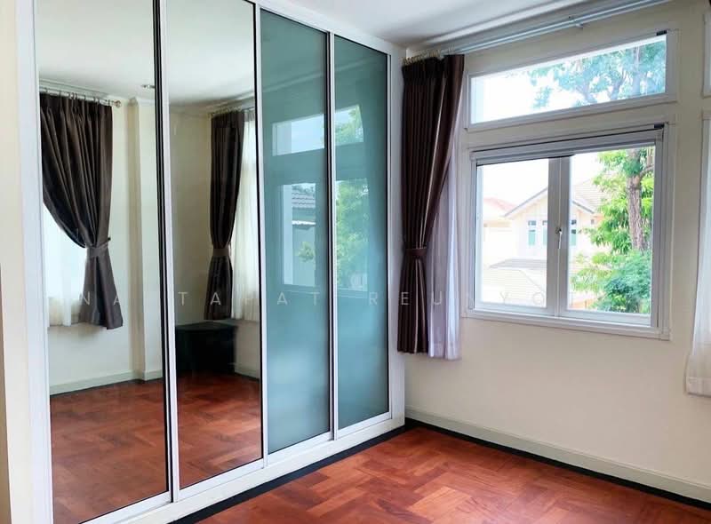 3-BR House, Bangkok, Lat Phrao, Bangkok, 3 Bedrooms, 375 sqm, Single Detached House For Sale, by Nattapat Reunyota, 500338427 - DDproperty.com