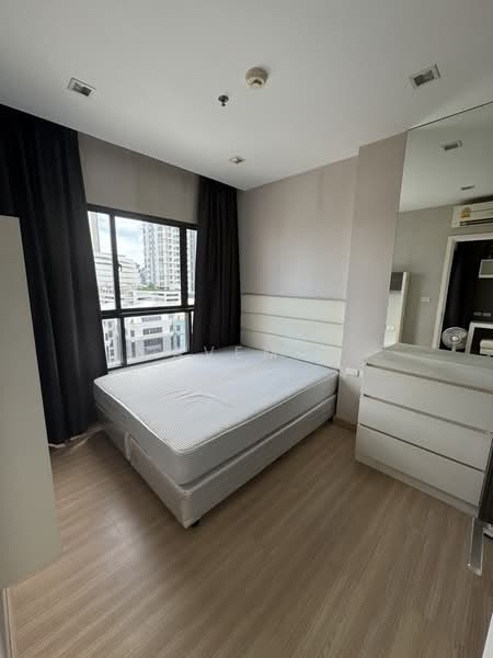 Urbano Absolute Sathon-Taksin : เออร์บาโน่ แอบโซลูท สาทร - ตากสิน, กรุงเทพ, 345 ซอยเจริญนคร 14/2, คลองต้นไทร, คลองสาน, กรุงเทพ, 38 ตร.ม., คอนโด ให้เช่า, โดย Caveman Property, 500338432 - DDproperty.com