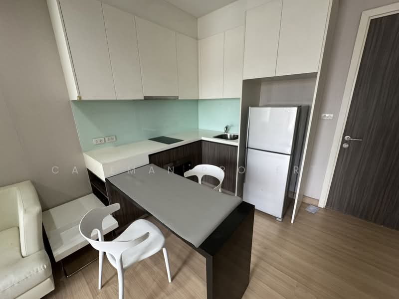 Urbano Absolute Sathon-Taksin, Bangkok, 345 Charoen Nakhon 14/2 Alley, Khlong Ton Sai, Khlong San, Bangkok, 1 Bedroom, 38 sqm, Condo For Rent, by Caveman Property, 500338432 - DDproperty.com