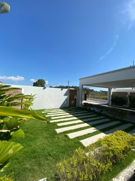 แอทมอสไพร์ม วิลล่า : Atmos Prime Villa, ชลบุรี, ถนนพัทยา มาบประชัน 1 ต.โป่ง, บางละมุง, ชลบุรี, 300 ตร.ม., วิลล่า ขาย, โดย Saimaii Russiphat, 500338458 - DDproperty.com