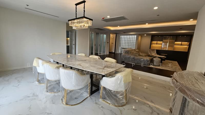 Shanti Sadan, Bangkok, 28 Sukhumvit 59, Khlong Tan Nua, Watthana, Bangkok, 3 Bedrooms, 280 sqm, Condo For Rent, by BANGKOK PROPERTY AGENTS, 500338500 - DDproperty.com