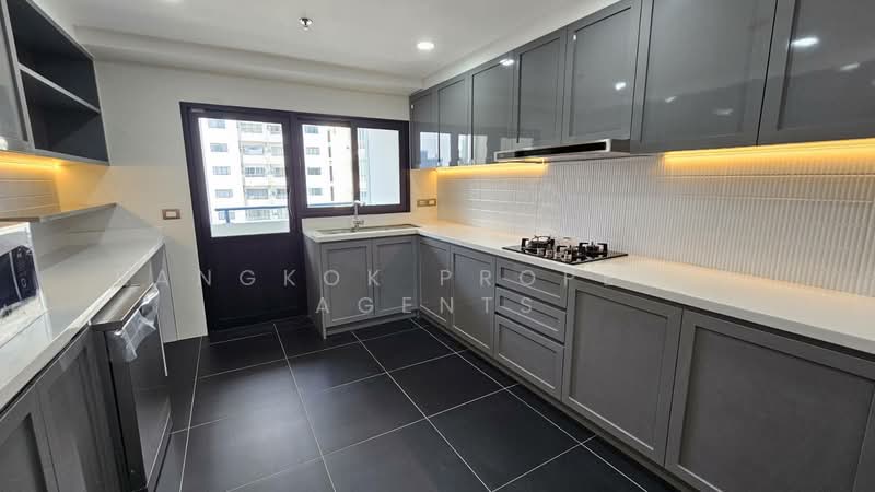 Shanti Sadan, Bangkok, 28 Sukhumvit 59, Khlong Tan Nua, Watthana, Bangkok, 3 Bedrooms, 280 sqm, Condo For Rent, by BANGKOK PROPERTY AGENTS, 500338500 - DDproperty.com