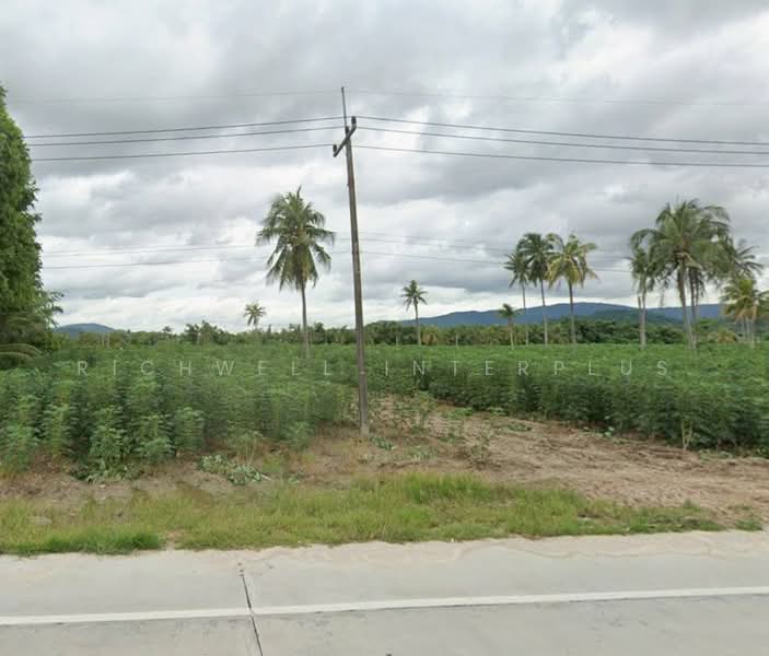 4 rai of land for sale, adjacent to Nong Kho Reservoir. It has wide frontage on two roads, Chon Buri (Pattaya), Nong - Kham, Si Racha, Chon Buri (Pattaya), , 7,828 sqm, Land For Sale, by RICHWELL INTERPLUS, 500338520 - DDproperty.com