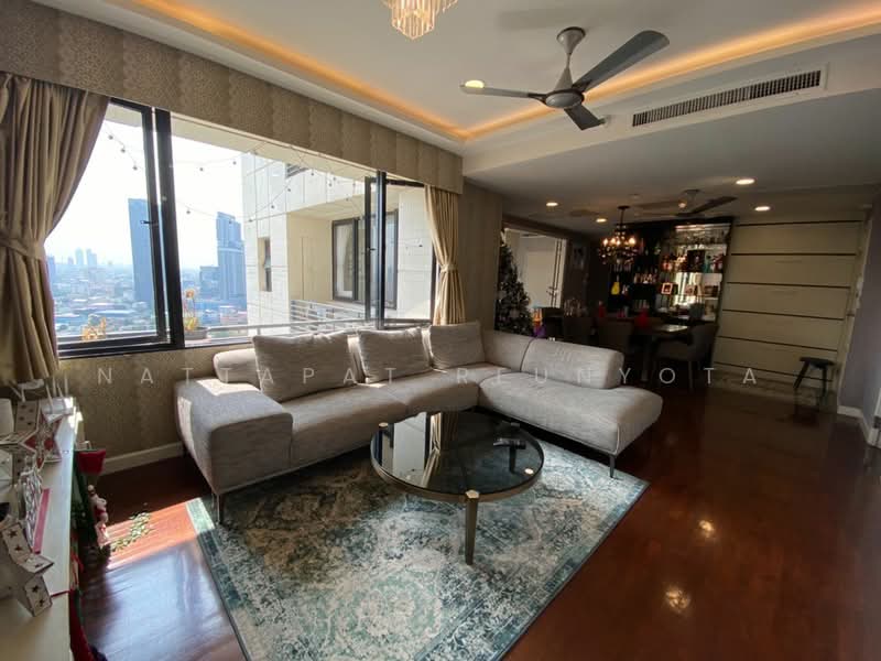 Baan Piya Sathorn, Bangkok, Soi Suanplu (Sathorn Soi 3) South Sathorn Road, Thung Maha Mek, Sathon, Bangkok, 3 Bedrooms, 137 sqm, Condo For Sale, by Nattapat Reunyota, 500338525 - DDproperty.com