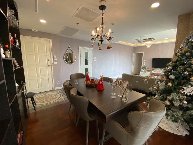 Baan Piya Sathorn, Bangkok, Soi Suanplu (Sathorn Soi 3) South Sathorn Road, Thung Maha Mek, Sathon, Bangkok, 3 Bedrooms, 137 sqm, Condo For Sale, by Nattapat Reunyota, 500338525 - DDproperty.com