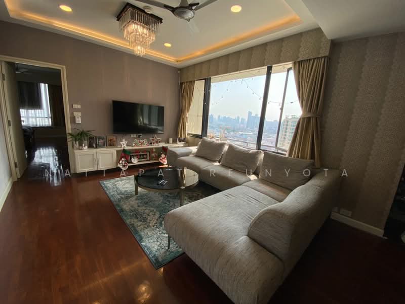Baan Piya Sathorn, Bangkok, Soi Suanplu (Sathorn Soi 3) South Sathorn Road, Thung Maha Mek, Sathon, Bangkok, 3 Bedrooms, 137 sqm, Condo For Sale, by Nattapat Reunyota, 500338525 - DDproperty.com