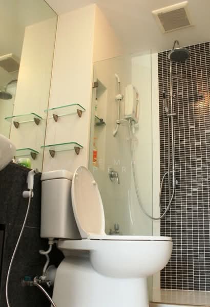 The Parkland Taksin-Thapra, Bangkok, 555 Somdet Phra Chao Tak Sin, Bukkalo, Thon Buri, Bangkok, 1 Bedroom, 40 sqm, Condo For Rent, by Caveman Property, 500338529 - DDproperty.com