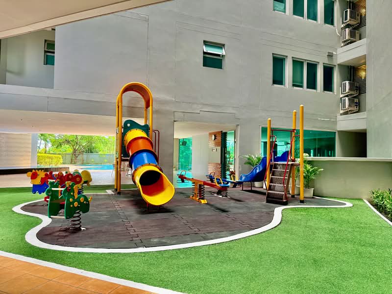 The Star Estate @ Narathiwas, Bangkok, 188 Naradhiwas Rajanagarindra Rd, Chong Nonsi, Yan Nawa, Bangkok, 3 Bedrooms, 165 sqm, Condo For Sale, by ธีรนุช ธีระวาทิน, 500338543 - DDproperty.com