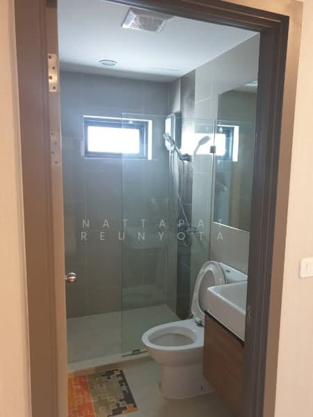 IDEO Thaphra Interchange, Bangkok, 131 Petchkasem Road, Wat Tha Pra, Bangkok Yai, Bangkok, 2 Bedrooms, 63 sqm, Condo For Sale, by Nattapat Reunyota, 500338555 - DDproperty.com