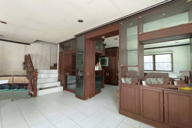 หมู่บ้านเลิศอุบล 2 (ซอยลาดพร้าววังหิน 60), กรุงเทพ, ลาดพร้าว, กรุงเทพ, 165 ตร.ม., บ้านแฝด ขาย, โดย ชนะชาติ นนท์ตา, 500338557 - DDproperty.com
