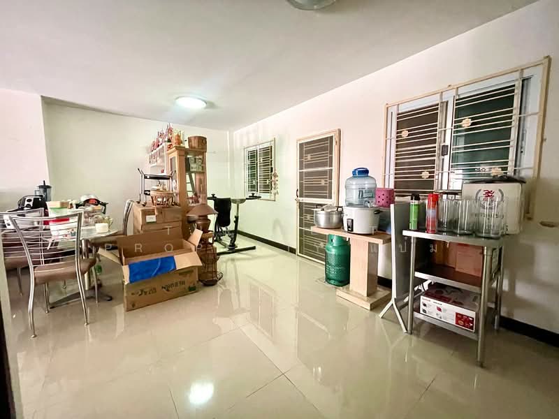 Arinsiri Country Hill, Chon Buri (Pattaya), Huai Kapi, Muang Chon Buri, Chon Buri (Pattaya), 3 Bedrooms, 100 sqm, Townhouse For Sale, by The Best Property แป๋ม, 500338579 - DDproperty.com