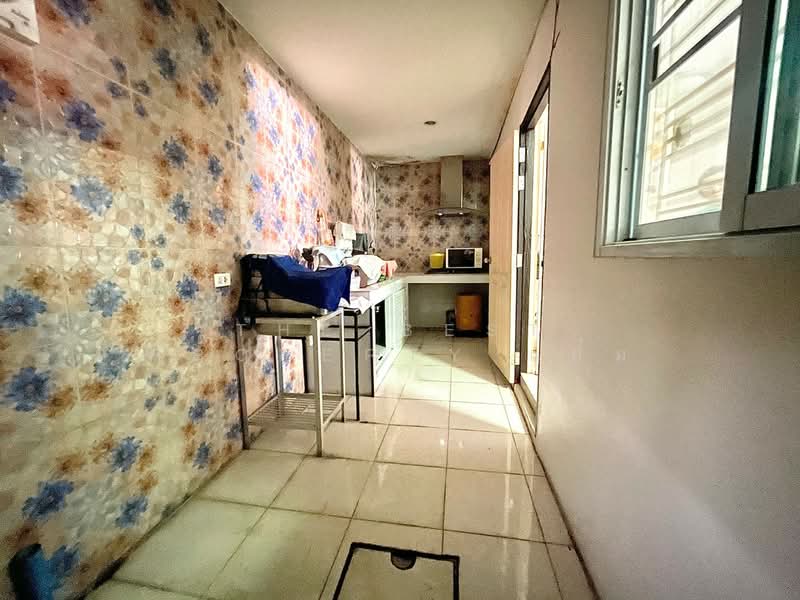 Arinsiri Country Hill, Chon Buri (Pattaya), Huai Kapi, Muang Chon Buri, Chon Buri (Pattaya), 3 Bedrooms, 100 sqm, Townhouse For Sale, by The Best Property แป๋ม, 500338579 - DDproperty.com