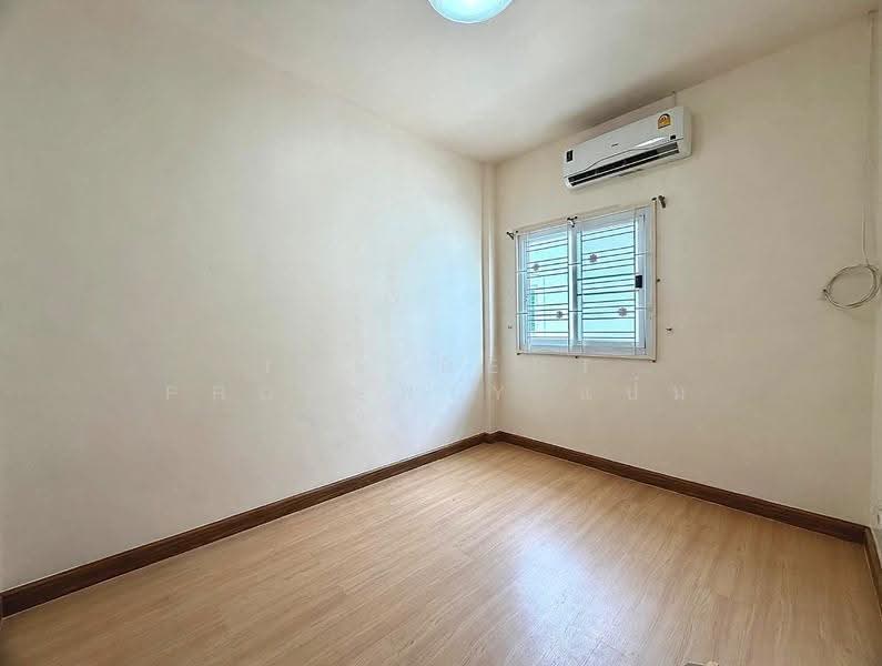 Arinsiri Country Hill, Chon Buri (Pattaya), Huai Kapi, Muang Chon Buri, Chon Buri (Pattaya), 3 Bedrooms, 100 sqm, Townhouse For Sale, by The Best Property แป๋ม, 500338579 - DDproperty.com