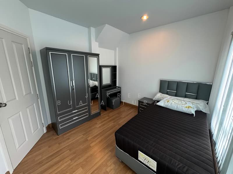Baan Klang Muang Urbanion Rama 9-Ladprao : บ้านกลางเมือง เออร์บาเนี่ยน พระราม 9-ลาดพร้าว, กรุงเทพ, ซอยลาดพร้าว 84 ถนนลาดพร้าว, วังทองหลาง, กรุงเทพ, 150 ตร.ม., ทาวน์เฮ้าส์ ให้เช่า, โดย Jakree Buajatturat, 500338610 - DDproperty.com