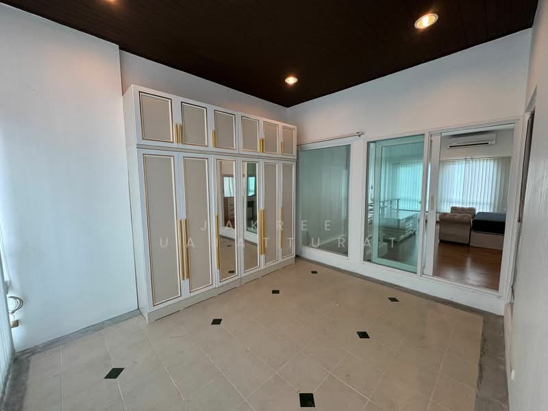 Baan Klang Muang Urbanion Rama 9-Ladprao : บ้านกลางเมือง เออร์บาเนี่ยน พระราม 9-ลาดพร้าว, กรุงเทพ, ซอยลาดพร้าว 84 ถนนลาดพร้าว, วังทองหลาง, กรุงเทพ, 150 ตร.ม., ทาวน์เฮ้าส์ ให้เช่า, โดย Jakree Buajatturat, 500338610 - DDproperty.com