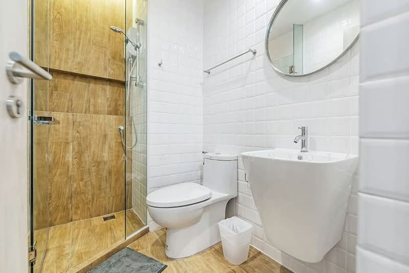 Pathumwan Resort, Bangkok, Phayathai Road, Thanon Phaya Thai, Ratchathewi, Bangkok, 2 Bedrooms, 60 sqm, Condo For Sale, by Nattapat Reunyota, 500338629 - DDproperty.com