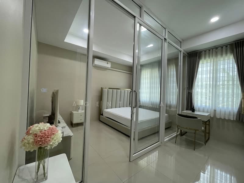 For Sale/Rent: Detached House, Baan Suan Neramitr (Or Ngern - Ramintra) (SPSAD4010), Bangkok, O-Ngoen, Sai Mai, Bangkok, 5 Bedrooms, 320 sqm, Single Detached House For Sale, by Agent Pla, 500338654 - DDproperty.com