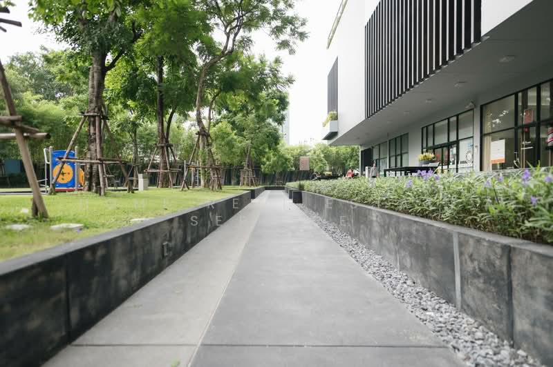 The Base Sukhumvit 77, Bangkok, 289 Sukhumvit 77 Road, Phra Kanong Nua, Watthana, Bangkok, 1 Bedroom, 30 sqm, Condo For Sale, by HOME Real Estate Service, 500338660 - DDproperty.com