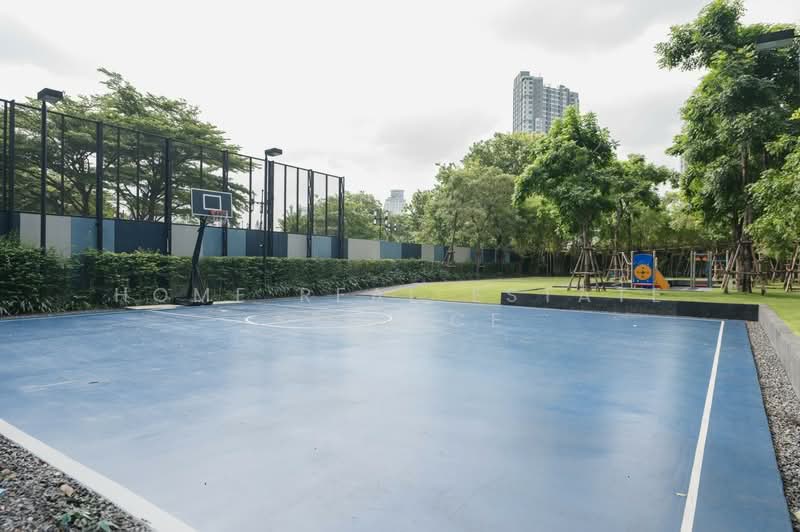 The Base Sukhumvit 77, Bangkok, 289 Sukhumvit 77 Road, Phra Kanong Nua, Watthana, Bangkok, 1 Bedroom, 30 sqm, Condo For Sale, by HOME Real Estate Service, 500338660 - DDproperty.com