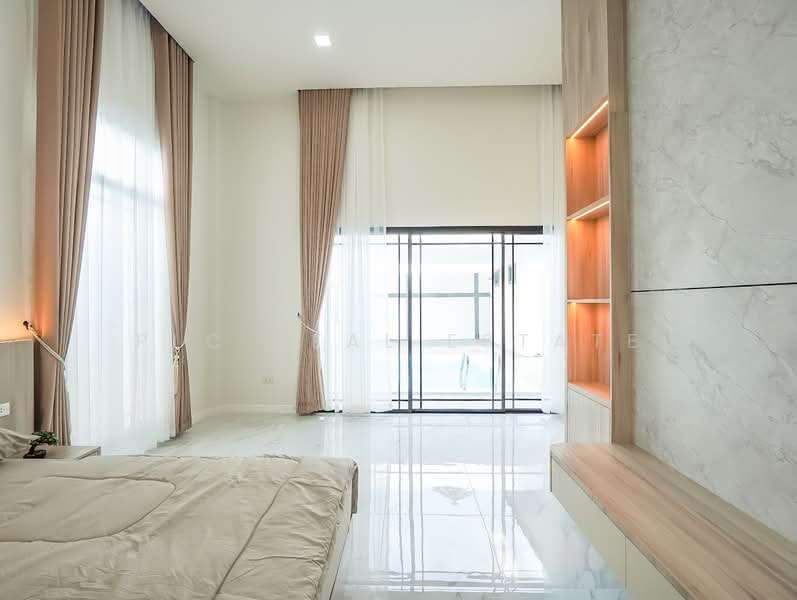 Pool Villa for Sale Thung Klom East Pattaya Investment, Chon Buri (Pattaya), Bang Lamung, Bang Lamung (Pattaya), Chon Buri (Pattaya), 3 Bedrooms, 190 sqm, Villa For Sale, by PLC Real Estate, 500338684 - DDproperty.com