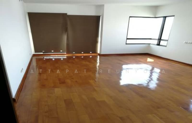 Supalai Premier Ratchada-Narathiwas-Sathorn, Bangkok, 26 Ratchadaphisek, Chong Nonsi, Yan Nawa, Bangkok, 3 Bedrooms, 140 sqm, Condo For Sale, by Nattapat Reunyota, 500338692 - DDproperty.com