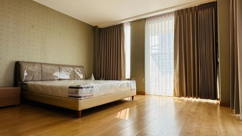 Langsuan Ville, Bangkok, 50 Soi Langsuan, Lumphini, Pathum Wan, Bangkok, 2 Bedrooms, 136 sqm, Condo For Rent, by Simon Decalf, 500338702 - DDproperty.com