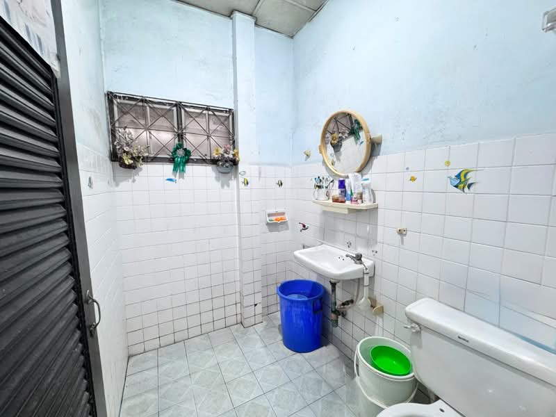 รัตนโกสินทร์ 200 ปี ปทุมธานี, Pathum Thani, Prachathipat, Thanyaburi, Pathum Thani, 2 Bedrooms, 100 sqm, Single Detached House For Sale, by The Best Property รัตน์, 500338710 - DDproperty.com