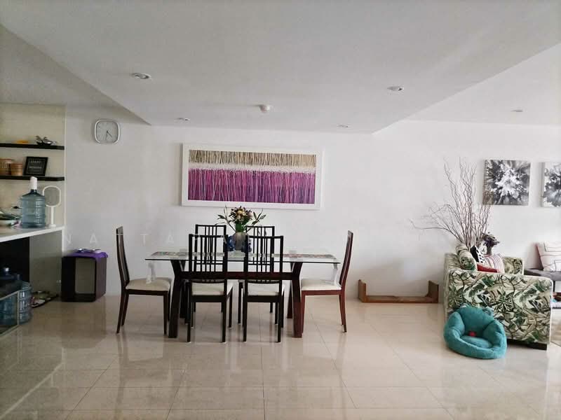 Baan Ananda, Bangkok, Sukhumvit 61, Khlong Tan Nua, Watthana, Bangkok, 3 Bedrooms, 150 sqm, Condo For Sale, by Nattapat Reunyota, 500338726 - DDproperty.com