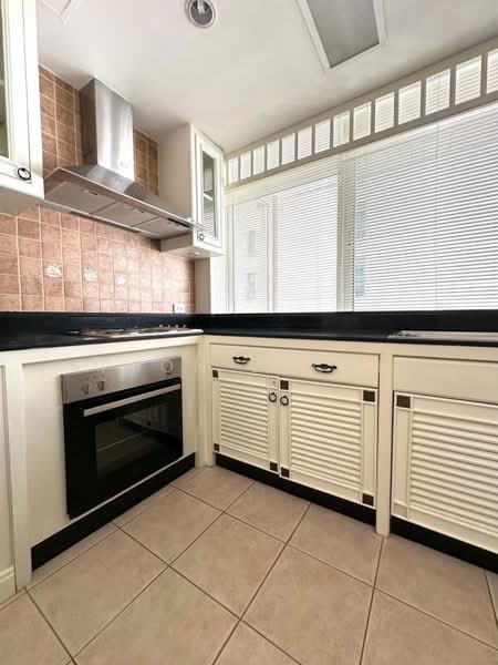 Langsuan Ville, Bangkok, 50 Soi Langsuan, Lumphini, Pathum Wan, Bangkok, 2 Bedrooms, 161 sqm, Condo For Sale, by Simon Decalf, 500338738 - DDproperty.com