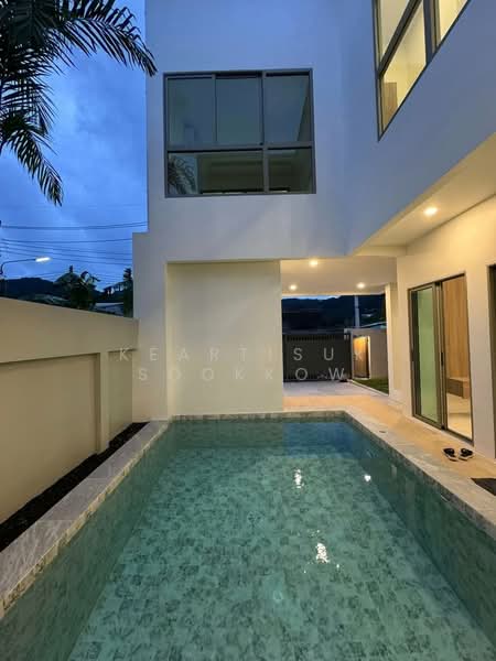 4-BR House, Phuket, Kathu, Phuket, 4 Bedrooms, 200 sqm, Single Detached House For Sale, by Keartisuk Sookkow, 500338774 - DDproperty.com