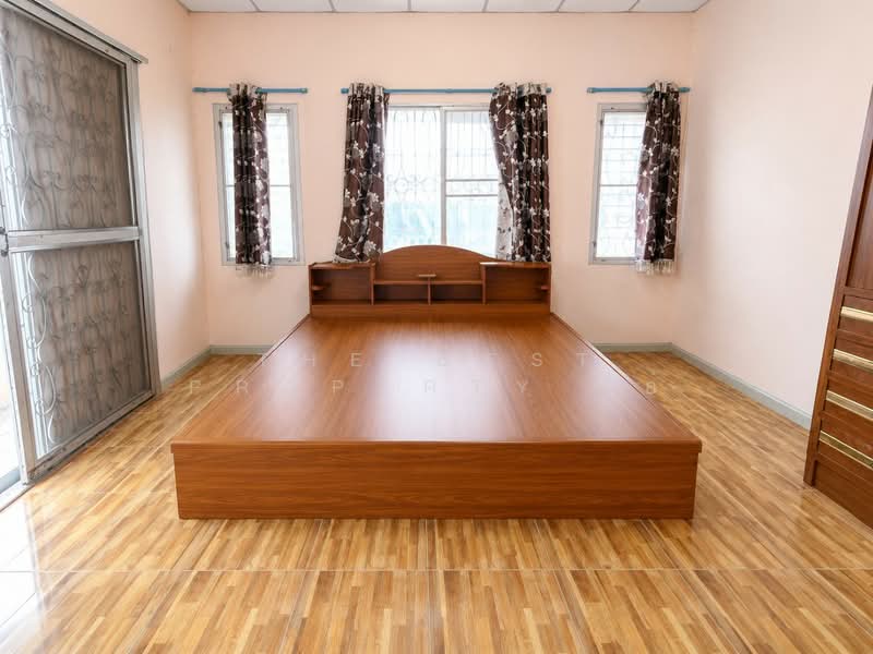 Poonsinh Thani 3, Bangkok, Rat Phatthana Road, Khlong Song Ton Nun, Lat Krabang, Bangkok, 2 Bedrooms, 100 sqm, Townhouse For Sale, by The Best Property เอ้, 500338783 - DDproperty.com