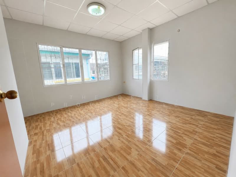 Poonsinh Thani 3, Bangkok, Rat Phatthana Road, Khlong Song Ton Nun, Lat Krabang, Bangkok, 2 Bedrooms, 100 sqm, Townhouse For Sale, by The Best Property เอ้, 500338783 - DDproperty.com