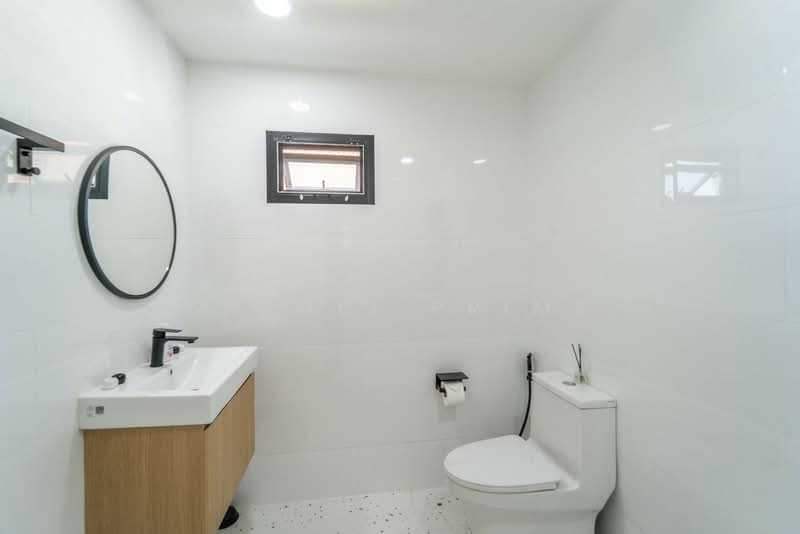 Modern style detached house with 3 bedrooms, Phuket, Chalong, Muang Phuket, Phuket, 3 Bedrooms, 216 sqm, Single Detached House For Rent, by MeiMei Prime, 500338816 - DDproperty.com