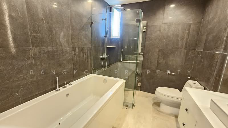 Ideal 24, Bangkok, 85 Sukhumvit 24 Alley, Khong Tan, Khlong Toei, Bangkok, 4 Bedrooms, 328 sqm, Condo For Rent, by BANGKOK PROPERTY AGENTS, 500338852 - DDproperty.com
