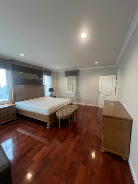 Fantasia Villa 4, Bangkok, Soi Bangna-Trad 33, Bang Na, Bangkok, 4 Bedrooms, 350 sqm, Single Detached House For Rent, by Tarit Chinsomboon, 500338859 - DDproperty.com