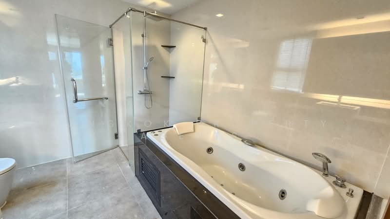 Ideal 24, Bangkok, 85 Sukhumvit 24 Alley, Khong Tan, Khlong Toei, Bangkok, 4 Bedrooms, 326 sqm, Condo For Rent, by BANGKOK PROPERTY AGENTS, 500338870 - DDproperty.com