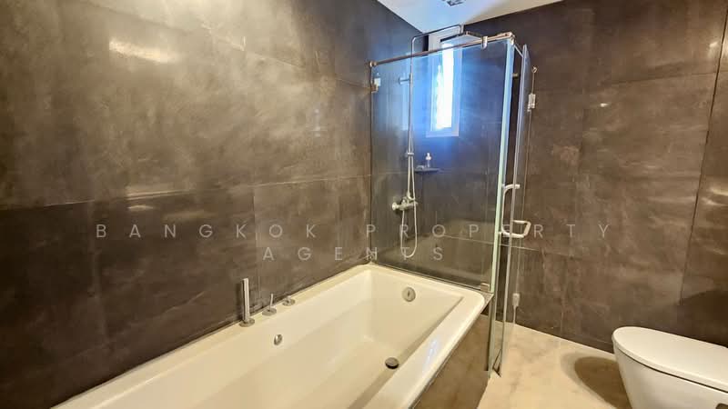Ideal 24, Bangkok, 85 Sukhumvit 24 Alley, Khong Tan, Khlong Toei, Bangkok, 4 Bedrooms, 326 sqm, Condo For Rent, by BANGKOK PROPERTY AGENTS, 500338870 - DDproperty.com