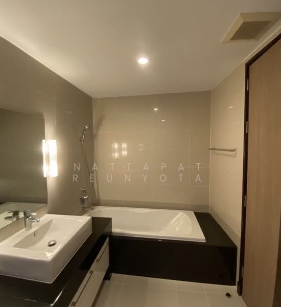 Supalai River Resort : ศุภาลัย ริเวอร์ รีสอร์ท, กรุงเทพ, 99 ถนนเจริญนคร, สำเหร่, ธนบุรี, กรุงเทพ, 144 ตร.ม., คอนโด ขาย, โดย Nattapat Reunyota, 500338881 - DDproperty.com