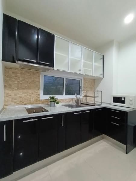 Town Plus X Ladprao, Bangkok, Khlong Chan, Bang Kapi, Bangkok, 3 Bedrooms, 200 sqm, Townhouse For Rent, by Home4sale, 500338927 - DDproperty.com