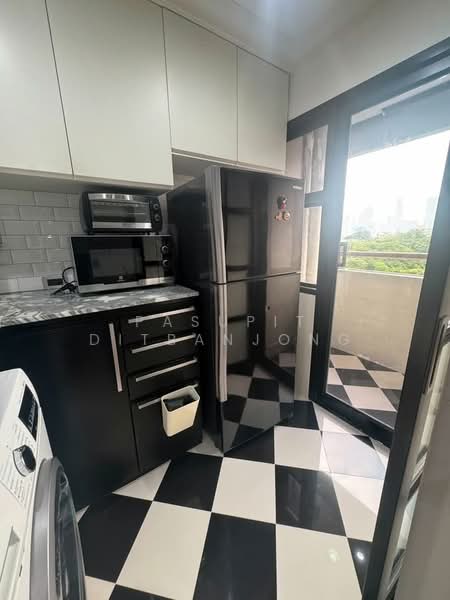 Condo One Sathorn, Bangkok, Yenakat, Chong Nonsi, Yan Nawa, Bangkok, 1 Bedroom, 30 sqm, Condo For Sale, by Pasupit Ditbanjong, 500338929 - DDproperty.com