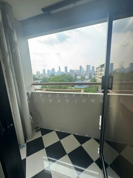 Condo One Sathorn, Bangkok, Yenakat, Chong Nonsi, Yan Nawa, Bangkok, 1 Bedroom, 30 sqm, Condo For Sale, by Pasupit Ditbanjong, 500338929 - DDproperty.com