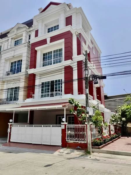 Plus Park Avenue Lasalle - Srinakarin, Bangkok, Bang Na Tai, Bang Na, Bangkok, 4 Bedrooms, 320 sqm, Townhouse For Rent, by ERA Holding (Thailand) Co., Ltd., 500338976 - DDproperty.com