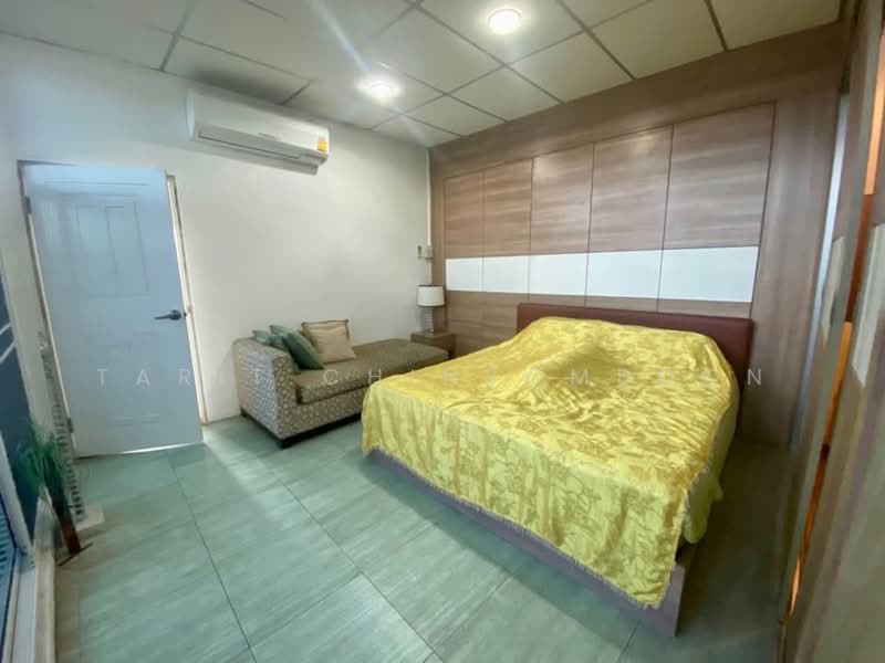 2-BR Townhouse, Bangkok, Samae Dam, Bang Khun Thian, Bangkok, 2 Bedrooms, 141 sqm, Townhouse For Rent, by Tarit Chinsomboon, 500338990 - DDproperty.com