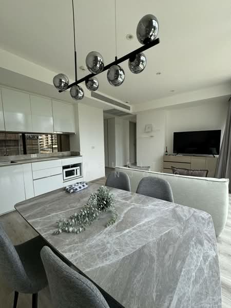 Fynn Asoke, Bangkok, 28 Sukhumvit 10 Alley, Khlong Toei, Bangkok, 2 Bedrooms, 67 sqm, Condo For Sale, by Pasupit Ditbanjong, 500339048 - DDproperty.com