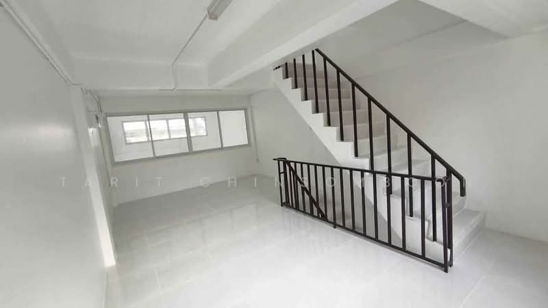 ทาวน์เฮ้าส์ 3-ห้องนอน, กรุงเทพ, ศาลาธรรมสพน์, ทวีวัฒนา, กรุงเทพ, 204 ตร.ม., ทาวน์เฮ้าส์ ให้เช่า, โดย Tarit Chinsomboon, 500339070 - DDproperty.com