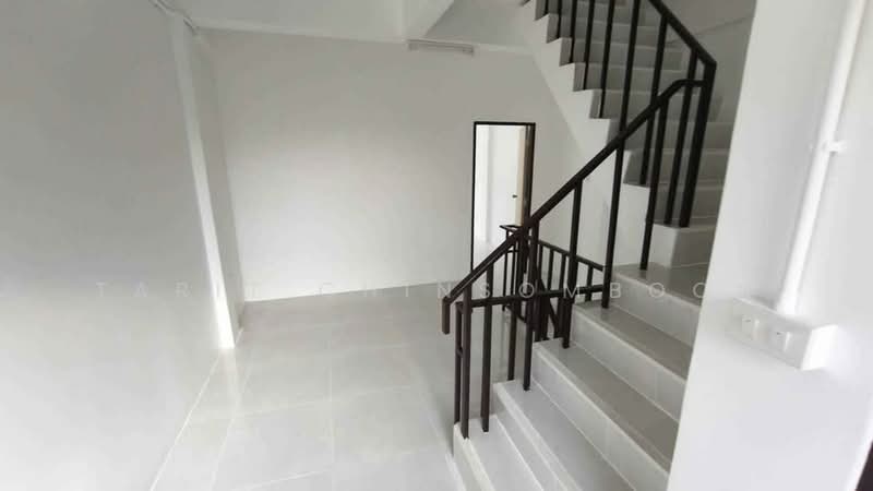 3-BR Townhouse, Bangkok, Sala Thammasop, Thawi Watthana, Bangkok, 3 Bedrooms, 204 sqm, Townhouse For Rent, by Tarit Chinsomboon, 500339070 - DDproperty.com