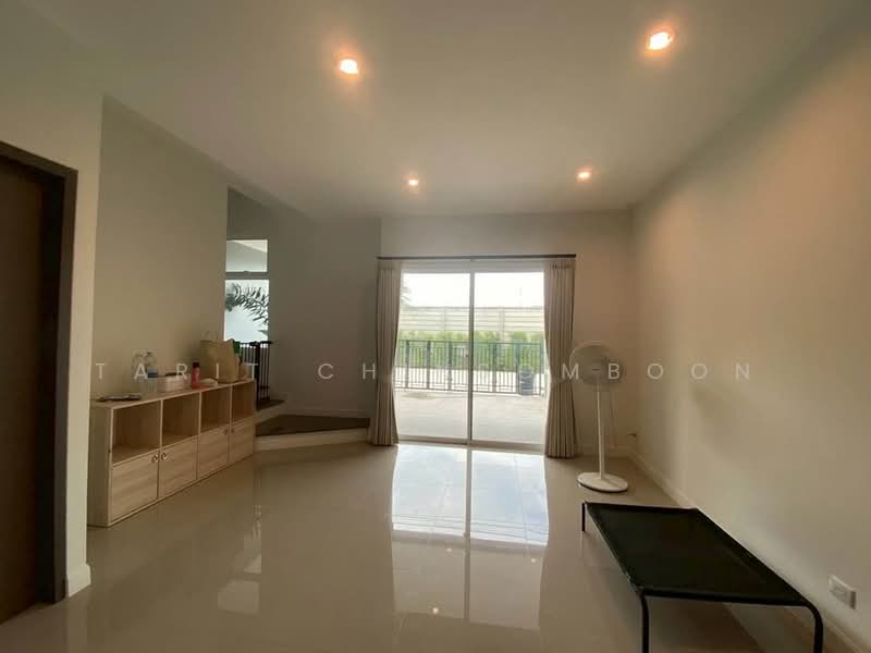 Sammakorn Avenue Suvarnabhumi, Bangkok, Rural Development 3 Khlong Song Ton Noon, Khlong Song Ton Nun, Lat Krabang, Bangkok, 4 Bedrooms, 176 sqm, Single Detached House For Rent, by Tarit Chinsomboon, 500339085 - DDproperty.com