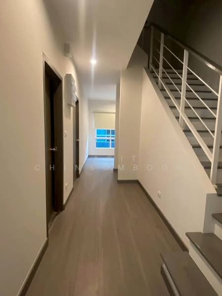 Sammakorn Avenue Suvarnabhumi, Bangkok, Rural Development 3 Khlong Song Ton Noon, Khlong Song Ton Nun, Lat Krabang, Bangkok, 4 Bedrooms, 176 sqm, Single Detached House For Rent, by Tarit Chinsomboon, 500339085 - DDproperty.com