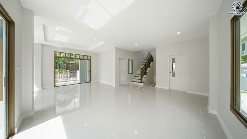 Burasiri Sanambinnam, Nonthaburi, Sanambinnam Road, Tha-Sai, Muang Nonthaburi, Nonthaburi, 3 Bedrooms, 199 sqm, Single Detached House For Sale, by Bangkok Asset Intergroup Co.,Ltd. Ltd., 500339091 - DDproperty.com