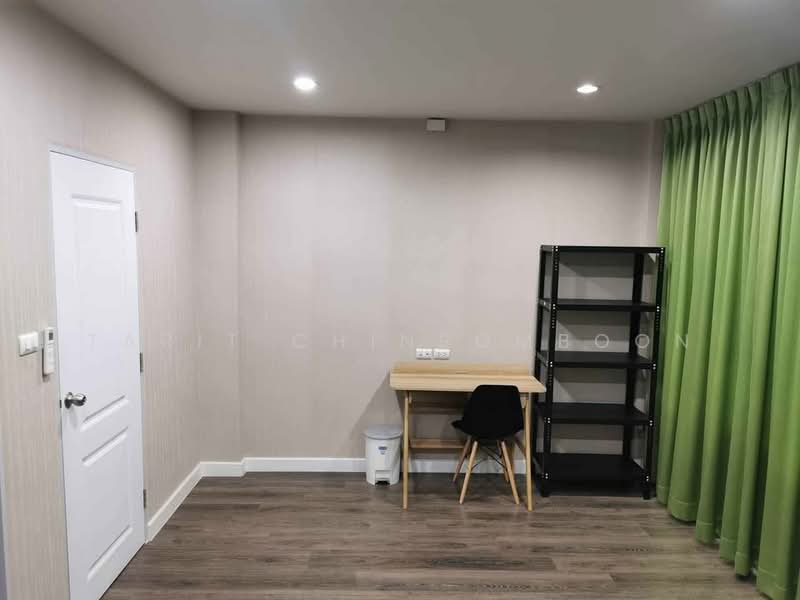undefined, Bangkok, Thab Yao, Lat Krabang, Bangkok, 4 Bedrooms, 145 sqm, Townhouse For Rent, by Tarit Chinsomboon, 500339107 - DDproperty.com